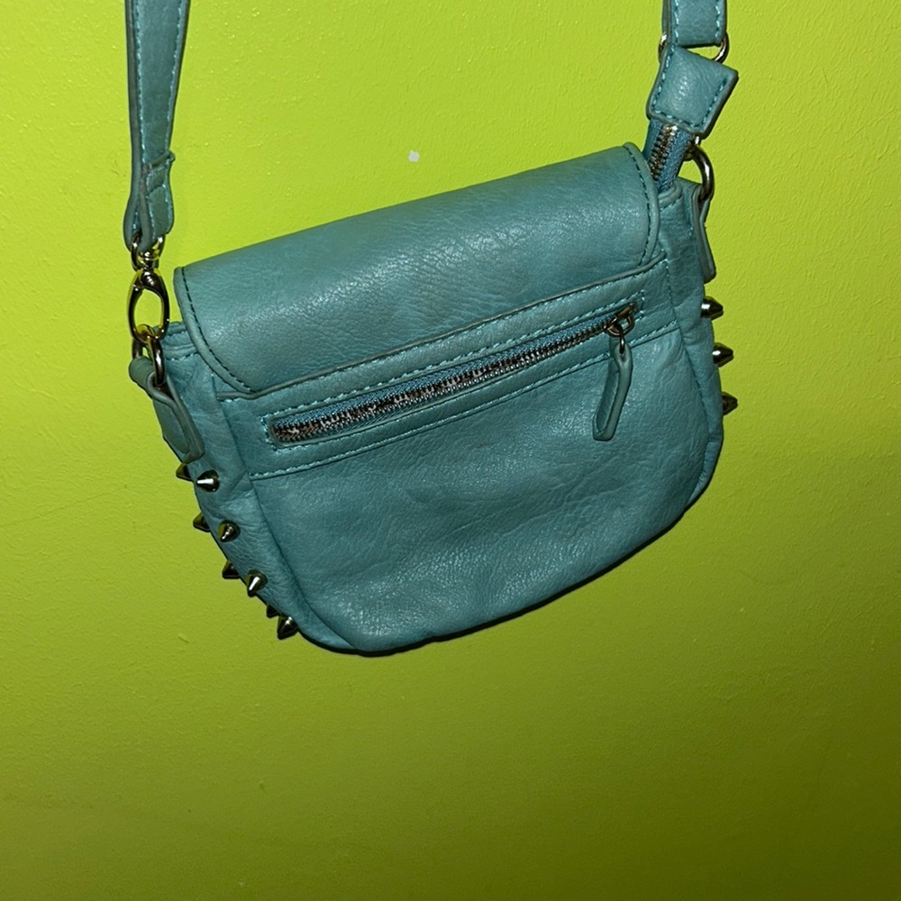 spike purse